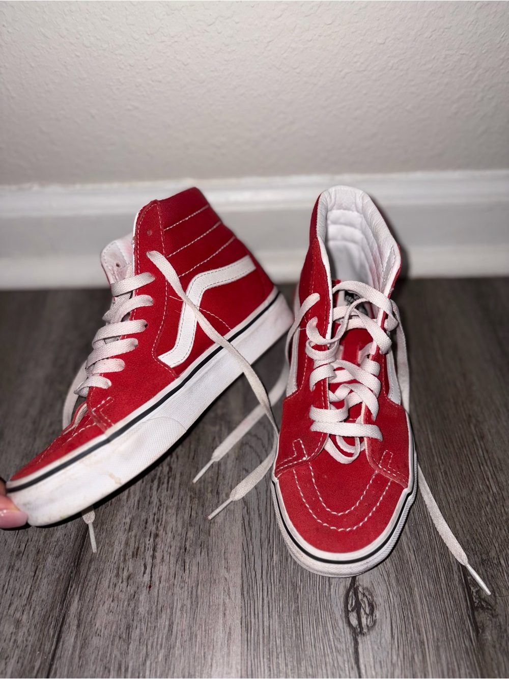 Vans Women's Red Sk8-Hi Classic High-Top Sneakers